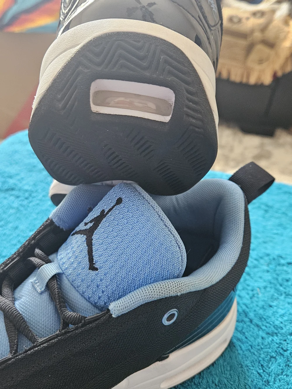 Jordan Max Aura 6 Sneakers